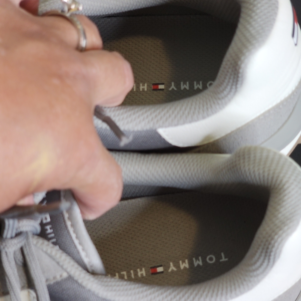 Tommy Hilfiger Gray and White Sneakers - Picture 3 of 7